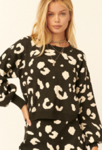 Pullover Sweater Black Leopard Print - Image 2