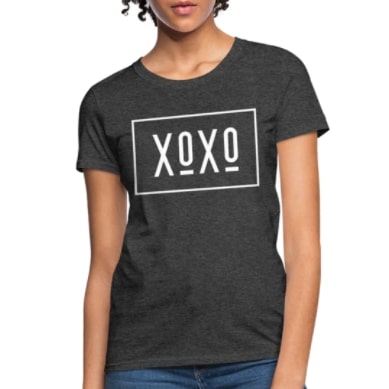Screenshot 2022-02-13 5.51.29 PM T-Shirt Classic Heather Black Boxed "XOXO" Graphic - Image 1